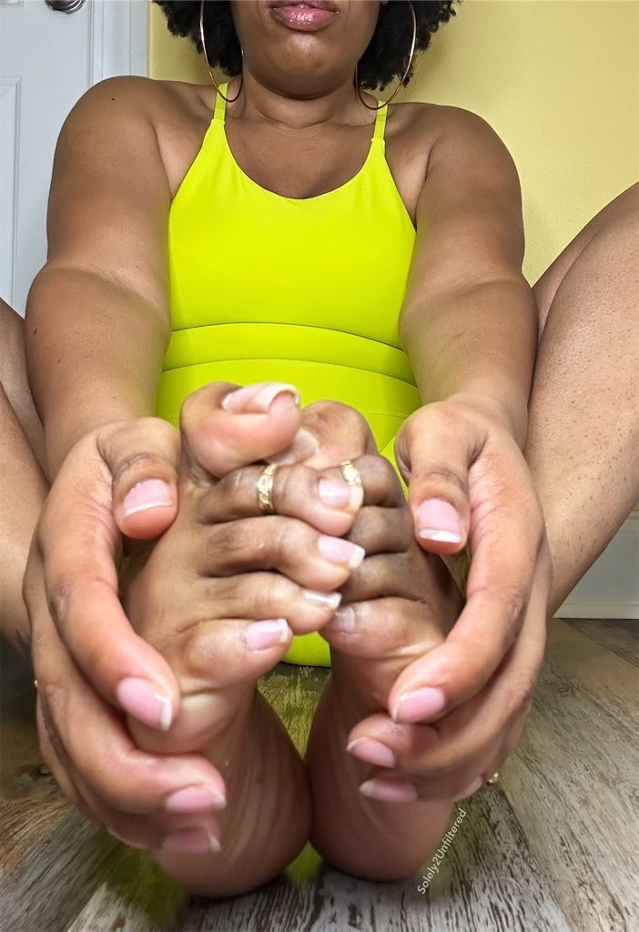 Raw.🌹 tweet media