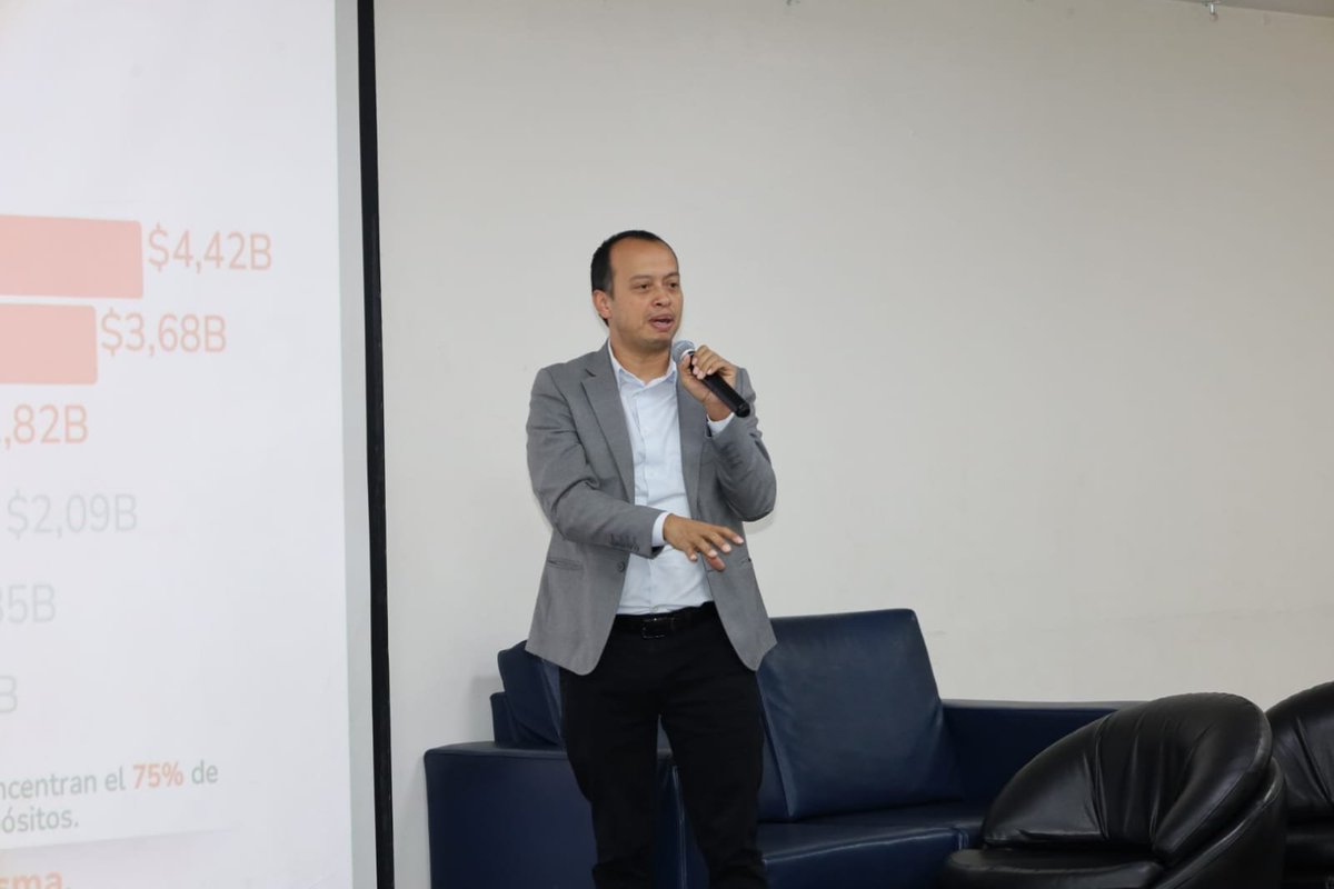 Fecolfin tweet media