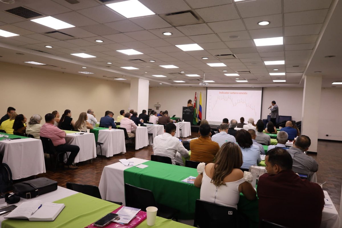 Fecolfin tweet media