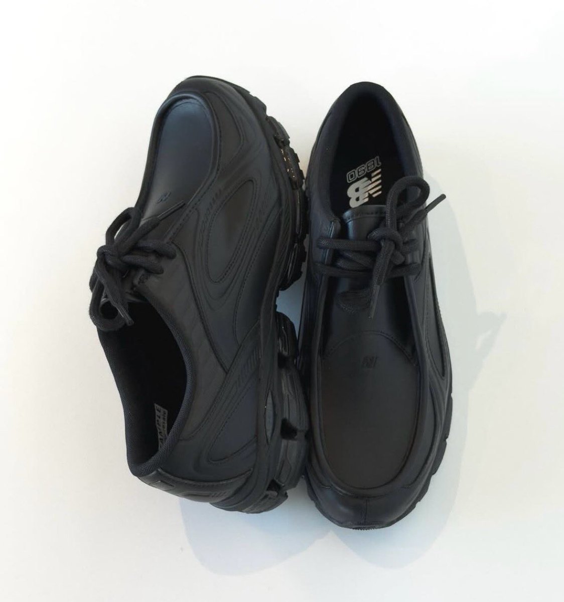 uptod4te's tweet photo. New Balance『1890A “Black Leather”』 【ニューバランス 1890 ブラック レザー 新作】
https://t.co/HUlIje8I9c https://t.co/vHAWUCj0MI