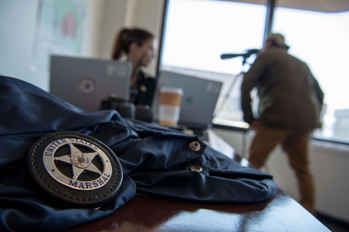 USMarshalsHQ's tweet image. Different missions. One Badge. One Duty.

#USMarshals #BeTheDifference