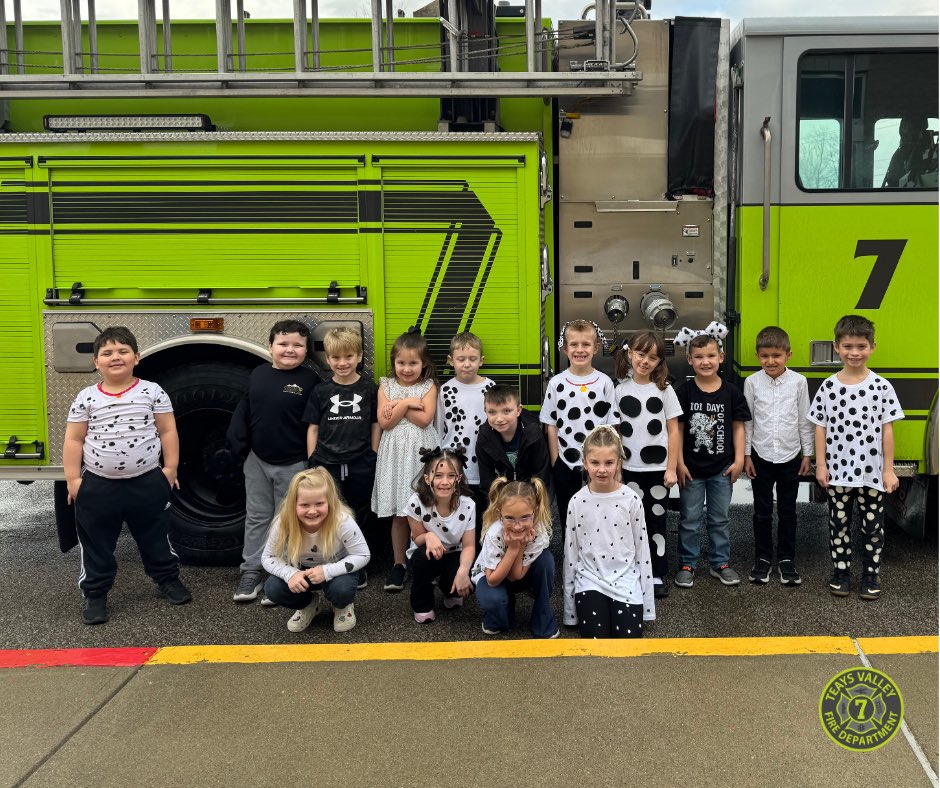 TeaysValleyFire's tweet photo. 🐾🚒⁣ We loved bringing the engine to Scott Teays Elementary so Kindergarten students could celebrate the 101st day of school Dalmatian-style! Thank you for letting Teays Valley Fire be part of such a fun milestone and for always welcoming us with so much excitement! https://t.co/b1moHxV0WW
