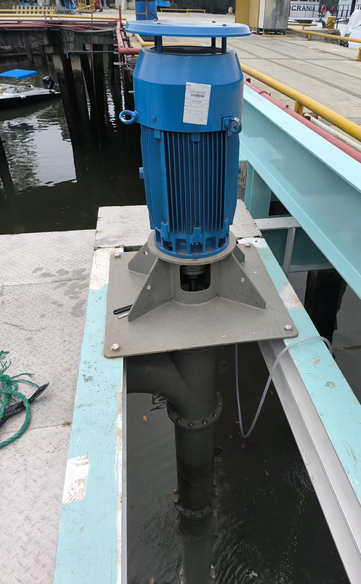 DeltaDelfini's tweet photo. DELTA DELFINI. ¡Siempre marcando la diferencia! Arrancamos con éxito nuestro nuevo diseño: Bomba Centrífuga Vertical tipo Francis con acople directo a motor eléctrico. 12", 250 l/s, 30m TDH, 1 etapa. Enfriamiento de condensadores en planta de hielo. #EfficiencyByDesign https://t.co/03H4zU9NUj