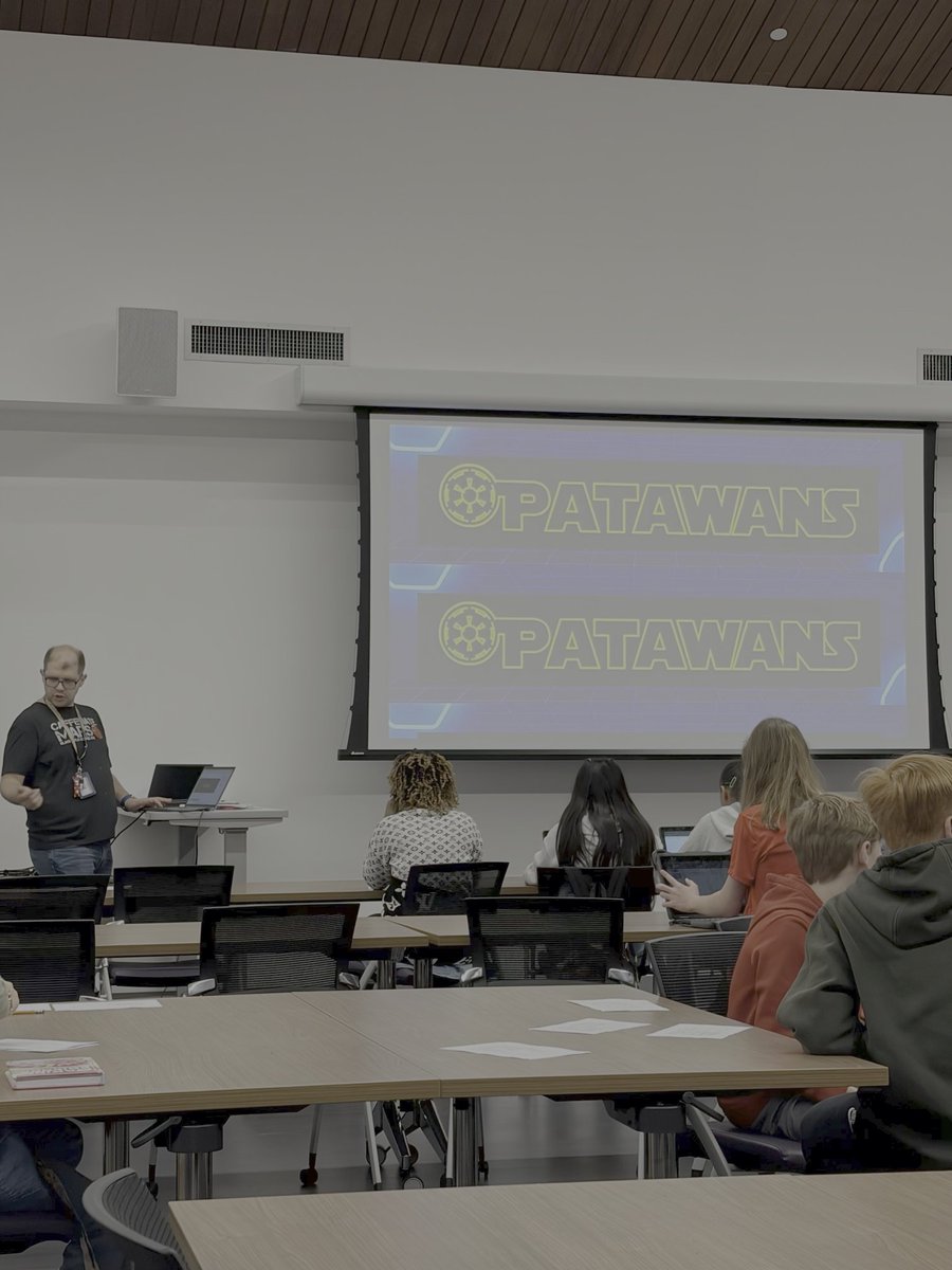 RISDScience's tweet photo. We had such a great time @ForestMeadowMS  with @PataScience 's GT science class as they attempted to convince us to buy land on Mars through their Terrestrial Real Estate project.  Kudos to the "Patawans" on their incredible work!
@kristinleeper9 @IamBranum @elbScience https://t.co/3R7FNx6pwK