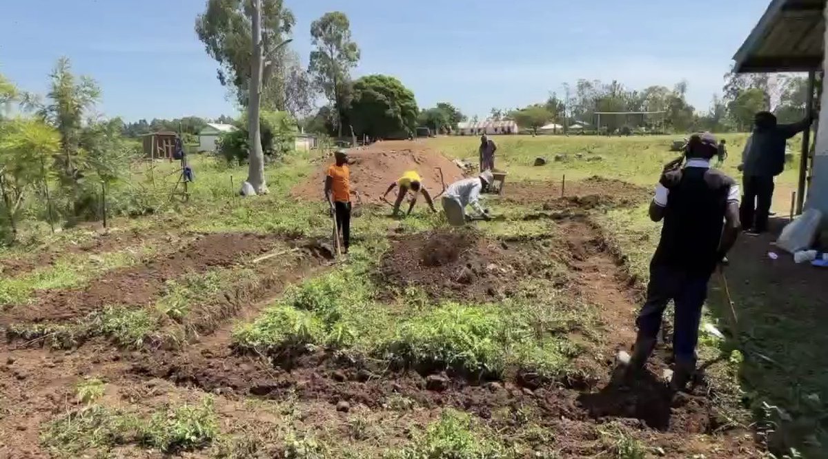 CanAssistAfrica's tweet photo. Celebrating the groundbreaking of the Uthanya Primary School kitchen in Kenya. https://t.co/lPCYWt8jcJ