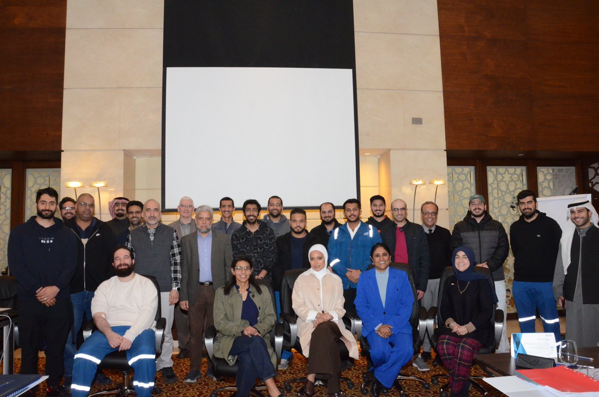 aeecenter tweet media