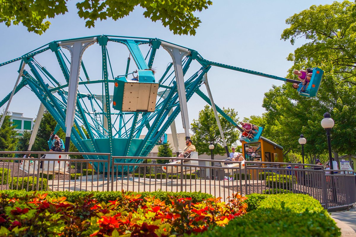 Worlds of Fun tweet media