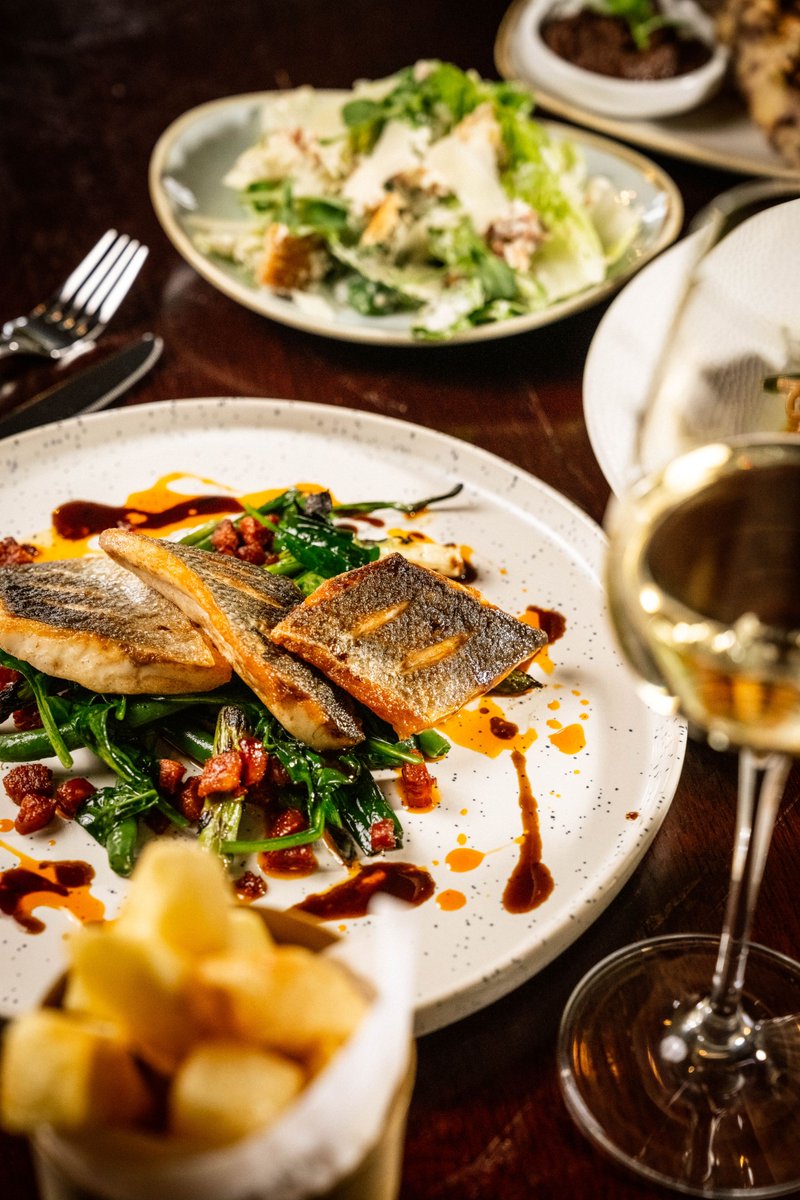 TitanicHotelBel's tweet photo. The Wolff Grill, more than just a meal ✨

Book your table: https://t.co/S6XZRraJ77 

#TheWolffGrill #TitanicHotelBelfast #BelfastDining #LocalIngredients #GrillInspired #TasteBelfast https://t.co/3WMkwK5CWl
