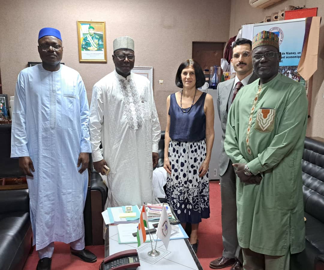 Embajada de España en Níger tweet media