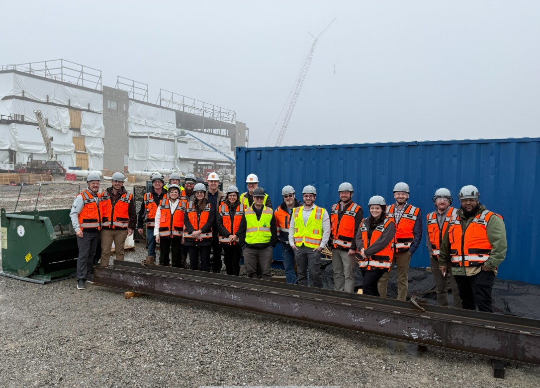 ConcordG's tweet photo. A milestone worth celebrating!
The University of Michigan Troy Center reached a major construction milestone with the topping out of the 224,000 SF facility, and our team had the opportunity to sign the final beams before they were placed.
#Concord
#OwnersRep
#ProjectManagement https://t.co/LJoWIp0vnd