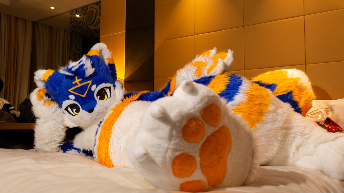 青金石 tweet media