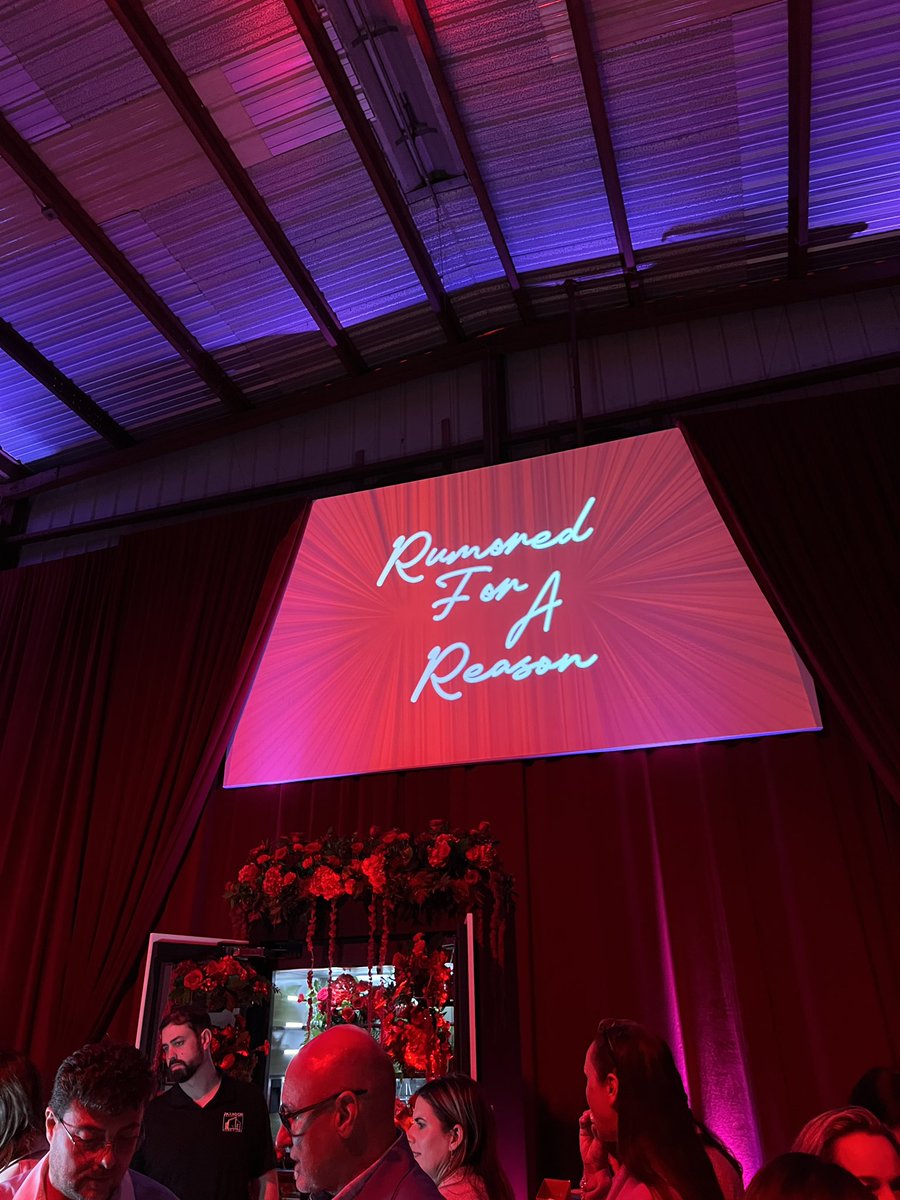 ZONI SMITH tweet media