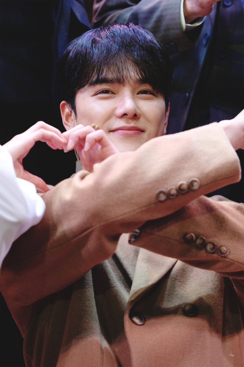 𝐥𝐨𝐧𝐠.𝐩𝐢𝐜 tweet media