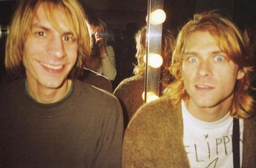 ProfesorJonk's tweet image. "Creo que nunca nos hemos tomado nada en serio, ¡incluida la vida!".
Mark Arm.
🎂
Una de las personas más influyentes de la escena Grunge (se le atribuye ser el primero en utilizar el término).
Somos fans de @mudhoney.
#MarkArm #musica #grunge
youtube.com/watch?v=yun1Il…