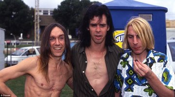 ProfesorJonk's tweet image. "Creo que nunca nos hemos tomado nada en serio, ¡incluida la vida!".
Mark Arm.
🎂
Una de las personas más influyentes de la escena Grunge (se le atribuye ser el primero en utilizar el término).
Somos fans de @mudhoney.
#MarkArm #musica #grunge
youtube.com/watch?v=yun1Il…