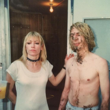 ProfesorJonk's tweet image. "Creo que nunca nos hemos tomado nada en serio, ¡incluida la vida!".
Mark Arm.
🎂
Una de las personas más influyentes de la escena Grunge (se le atribuye ser el primero en utilizar el término).
Somos fans de @mudhoney.
#MarkArm #musica #grunge
youtube.com/watch?v=yun1Il…