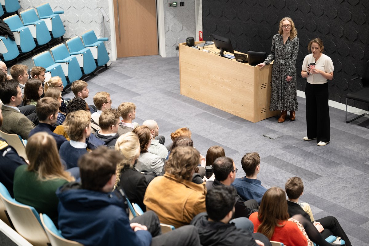 Submarine Delivery Agency tweet media