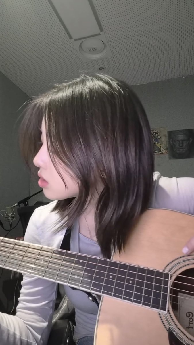 nayoungeeeeee's tweet photo. https://t.co/0rPomApx2K