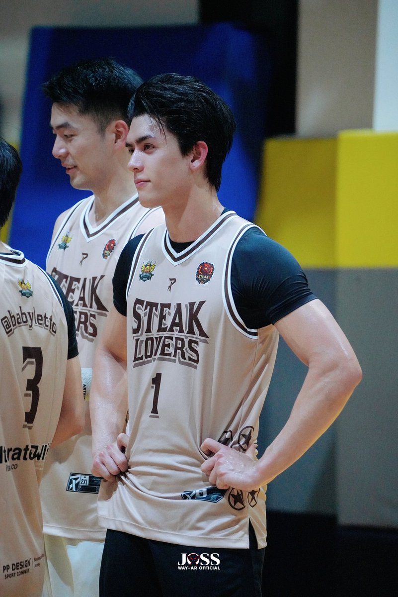 ใครจะเป็นมัมหมีก็เป็นไปนะ ทางนี้ไม่สะดวก 😌🐻💕💕

#BSLseason4
#JossWayar