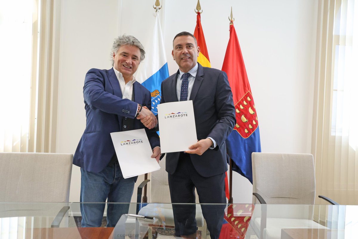 CabildoLZ's tweet image. ¡Tenemos buenas noticias!

📹 Nuestra isla será nuevamente el escenario de las jornadas audiovisuales Meetings FesTVal Lanzarote.

🗓️ 25, 26 y 27 de junio.
📍 Arrecife.

#Lanzarote #Audiovisual