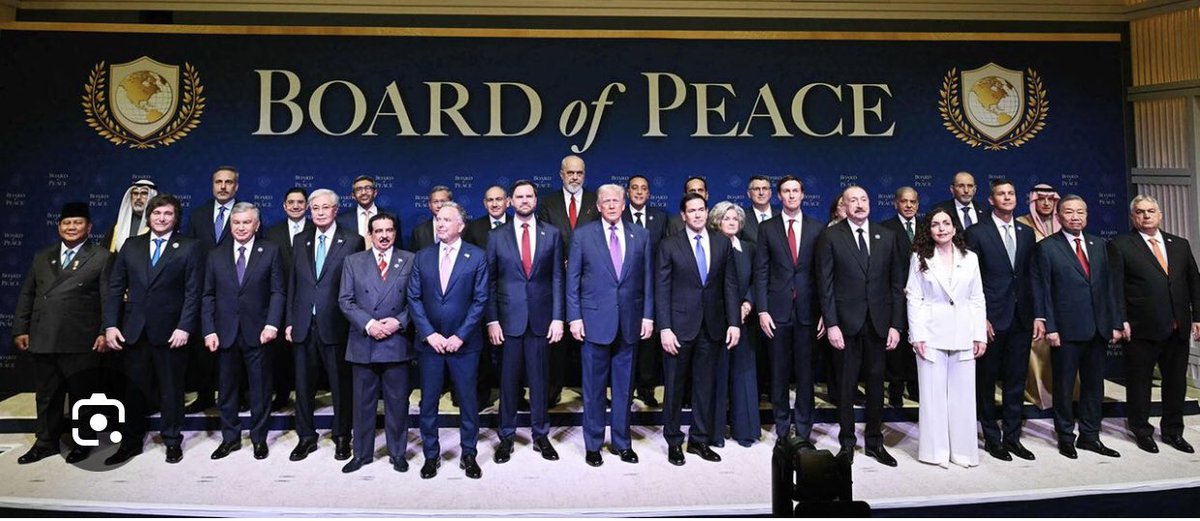 Krystle von der Post™ tweet media