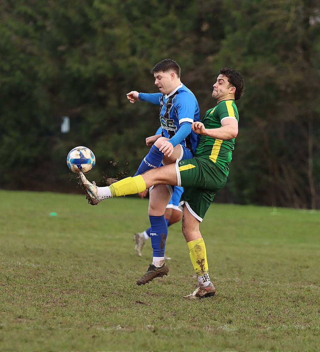 nutmegimages174's tweet photo. Arden Forest vs Coventry Colliery (31/1/26)

MFL Division 3 https://t.co/wr4azQs436