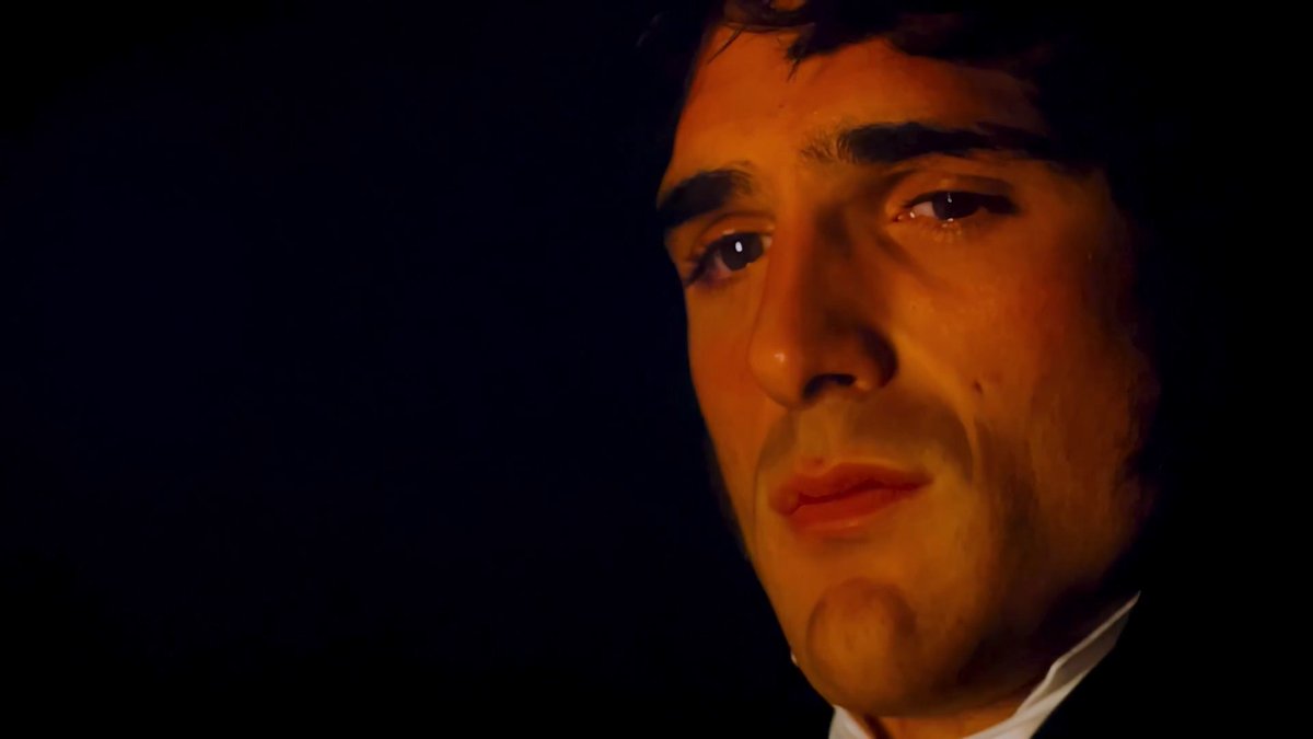 his sad longing desperate eyes........ i can't do this anymore