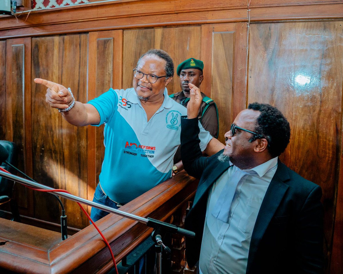 Mkude na wenzako oneni aibu kuendesha kesi bubu. Mnajua Lissu hana kesi, anateswa. Unajichekesha yeye anaumia. Uliendesha kesi zetu Kisutu ukijua ni za uongo. Ulikuja TAZARA nilipofichwa. Ukaandaa mashitaka ya uongo dhidi yangu. Umepata faida ipi so far? Be human, umri unaenda!
