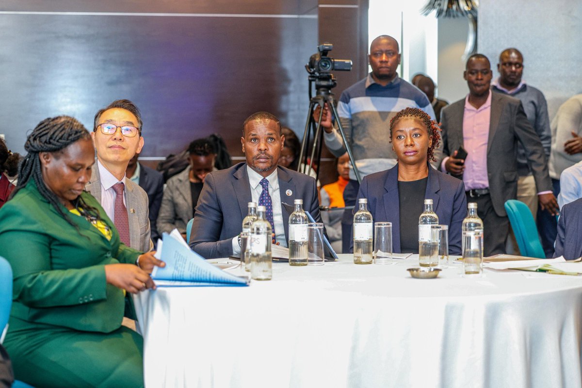 Plastic Circular Investment Initiative workshop yesterday highlighted Kenya’s ongoing transition from a linear to a #CircularEconomy model, guided by the Waste Management Act &amp; EPR Regulations. KEPSA was represented by <a href="/kinyanjui001/">Dr. Kinyanjui Koimbori, PhD</a> Head, Circular Economy
kepsa.or.ke/news#news/keps…