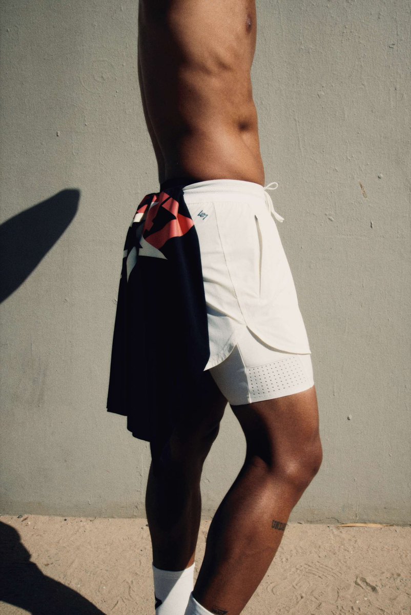 247 Represent tweet media