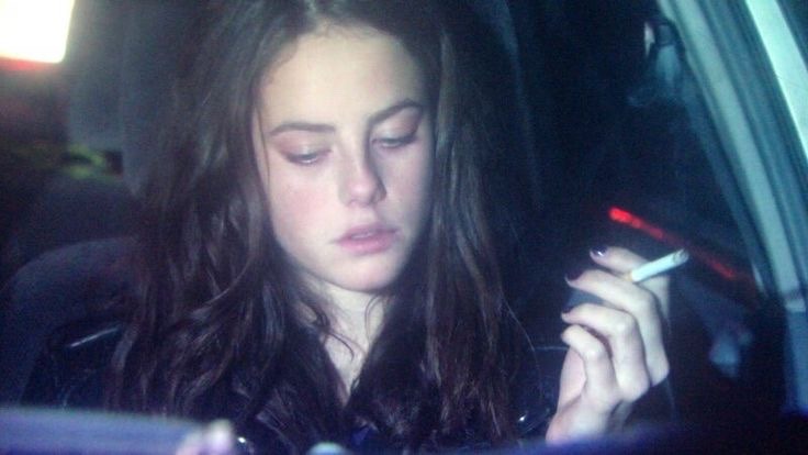 urvans_'s tweet image. 