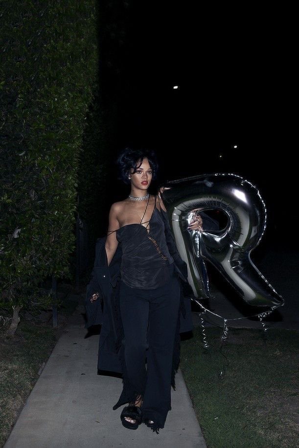 diazturbia's tweet photo. it’s a baddies bday tomorrowwww https://t.co/UAPnboD9gb