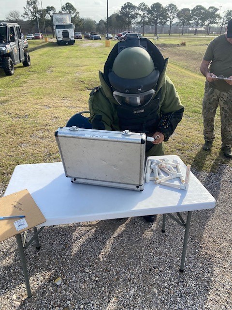 Captain Chris Ecke tweet media