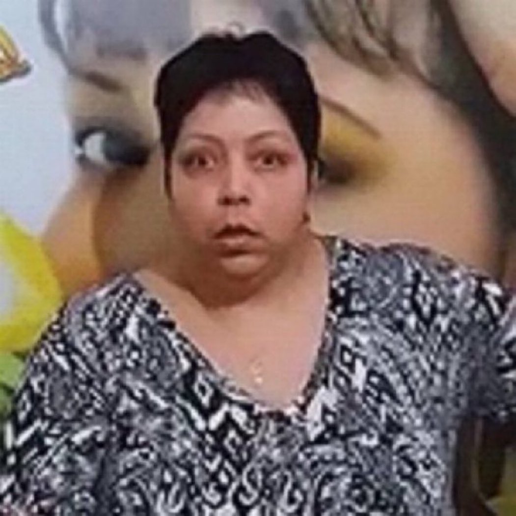 porra esse arrombado botando a porra do dragao pra nadar voa diabooooo