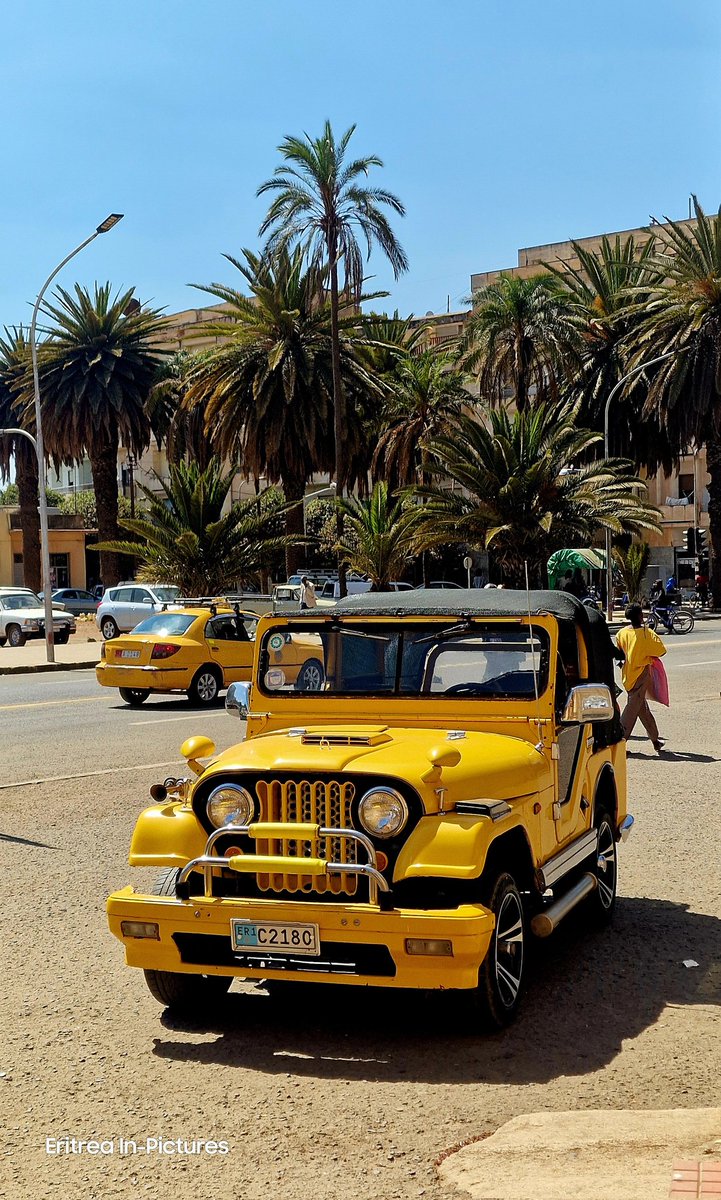 thedrosg1's tweet image. The #3in1 #Yellow #coincidence in #Asmara #Eritrea. 🌟🇪🇷🌟