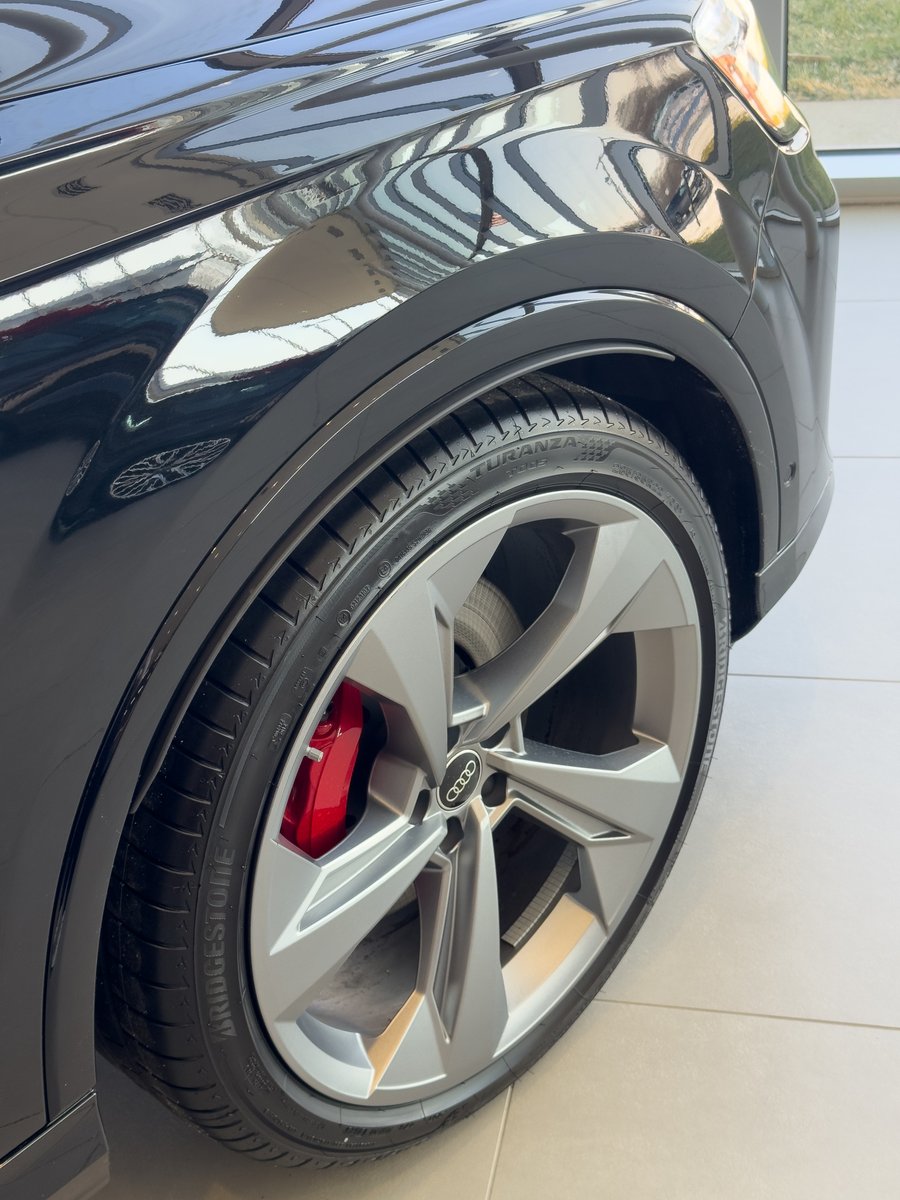 AudiChantilly's tweet photo. Bold in presence. Effortless in performance. #AudiChantilly #Audi https://t.co/O6Z0Wfxglv