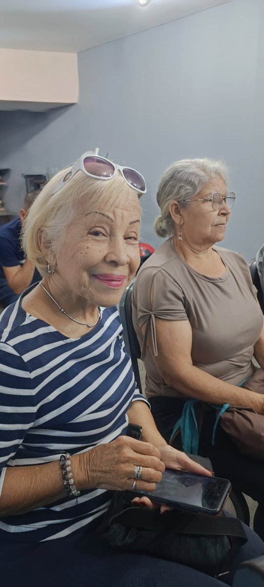 Desde la capital mirandina se realiza conversatorio entre compañeros de <a href="/ADemocratica/">Acción Democrática</a>

Guaicaipuro y Miranda en movimiento por la libertad y la democracia. #LosTeques #ADEnResistencia 🤍🇻🇪