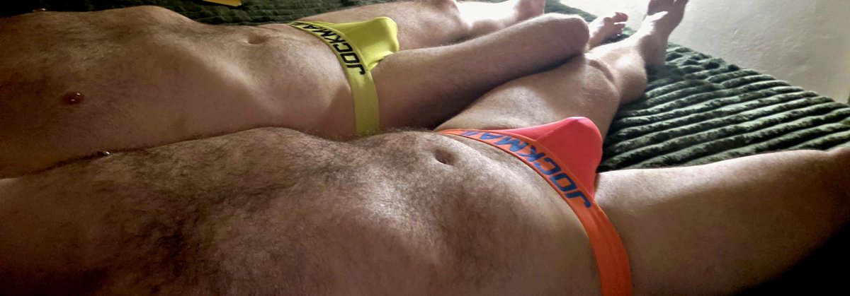 ccchris2010's tweet photo. Rocking out with our cocks out  RT to magic number for the videos 😜🔥🍆🐘🪖🍒🧡💛
@AussieArmyGuy 

#hung #hairy #top #bottom #ass #jockstrap #thickcock #jockmail #boyfriendstodeath #daddy #soldier https://t.co/GDqI5jrCAY