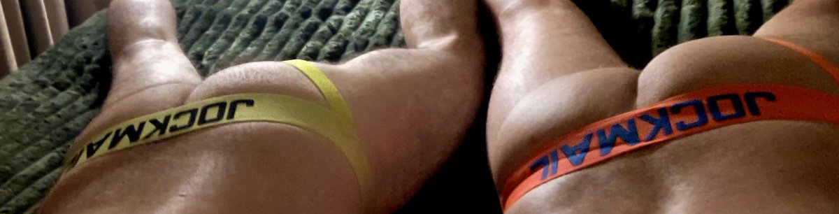 ccchris2010's tweet photo. Rocking out with our cocks out  RT to magic number for the videos 😜🔥🍆🐘🪖🍒🧡💛
@AussieArmyGuy 

#hung #hairy #top #bottom #ass #jockstrap #thickcock #jockmail #boyfriendstodeath #daddy #soldier https://t.co/GDqI5jrCAY
