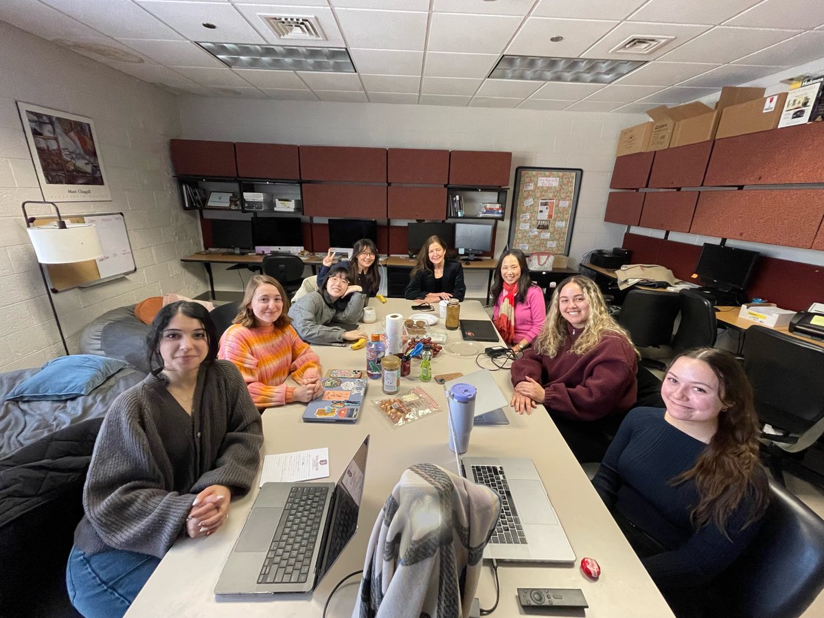 Grateful to Dr. BJ Casey for joining our lab meeting — fantastic discussions, idea-sharing, and thoughtful exchange around everyone’s work.