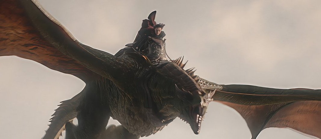 rhnyratargaryen's tweet photo. they should be at the club making out not fucking battling MY GOD https://t.co/IlU7xE8ieH