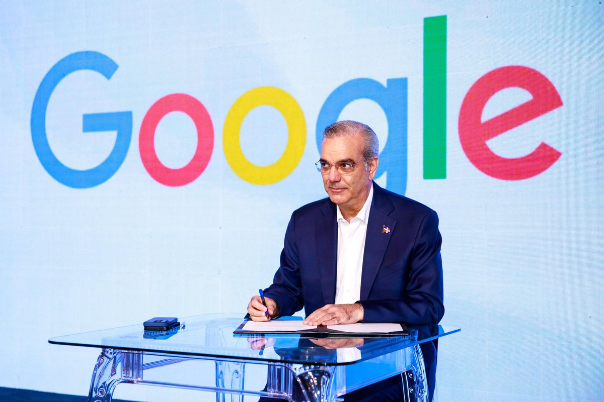 luisabinader's tweet photo. Esta apuesta de #GoogleEnRD 🇩🇴 reafirma a la República Dominicana como actor emergente en la infraestructura digital del Caribe y América Latina.
No queremos ser solo usuarios de tecnología; queremos ser protagonistas de su desarrollo y líderes en la economía digital. https://t.co/VtrFinfhGV