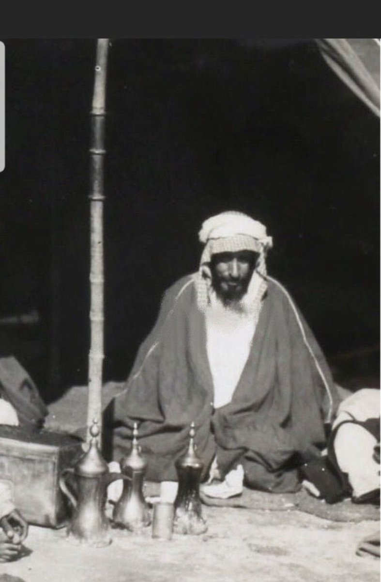 فقرة من هو ؟ 

فالصوره شيخ وفارس من اشهر فرسان العرب الله يرحمه