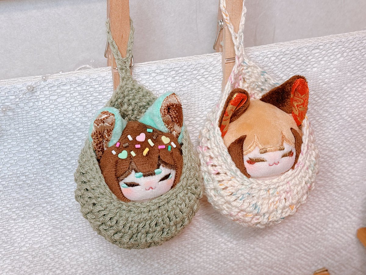 こちらのハンギングバスケットが可愛くて、編み図のリンクを貼って