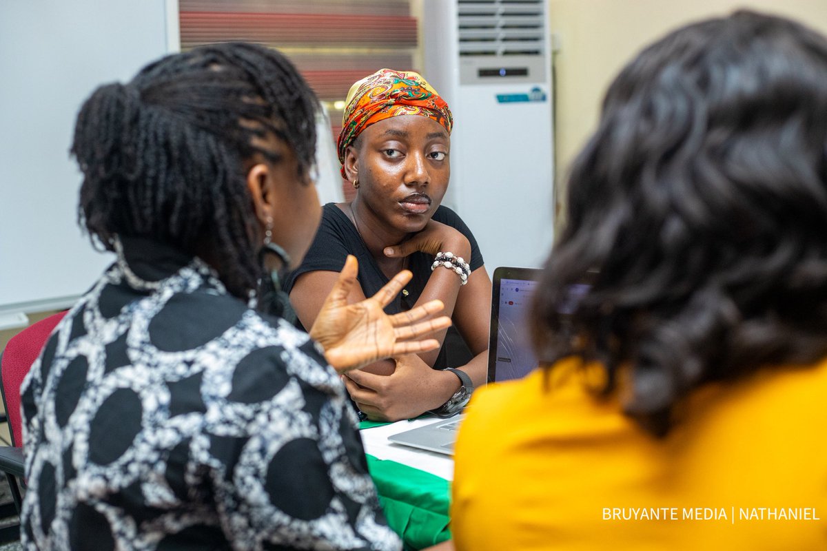 youthhubafrica tweet media