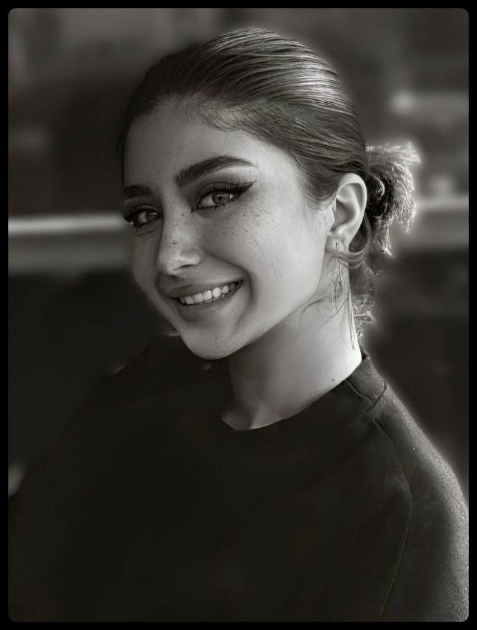 <a href="/Hoorieh81/">Houri</a> دختر زیبا و شجاع ایران در بند ضحاک است
باید صدای این شیردختر باشیم ✌️
#کامیلیا_نظری   
#از_بازداشتیها_بگو