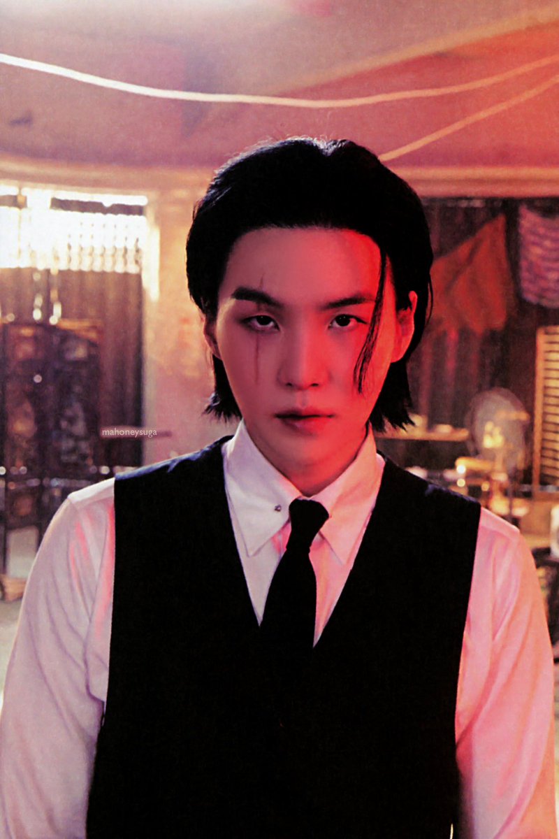 Edi is seeing bts tweet media