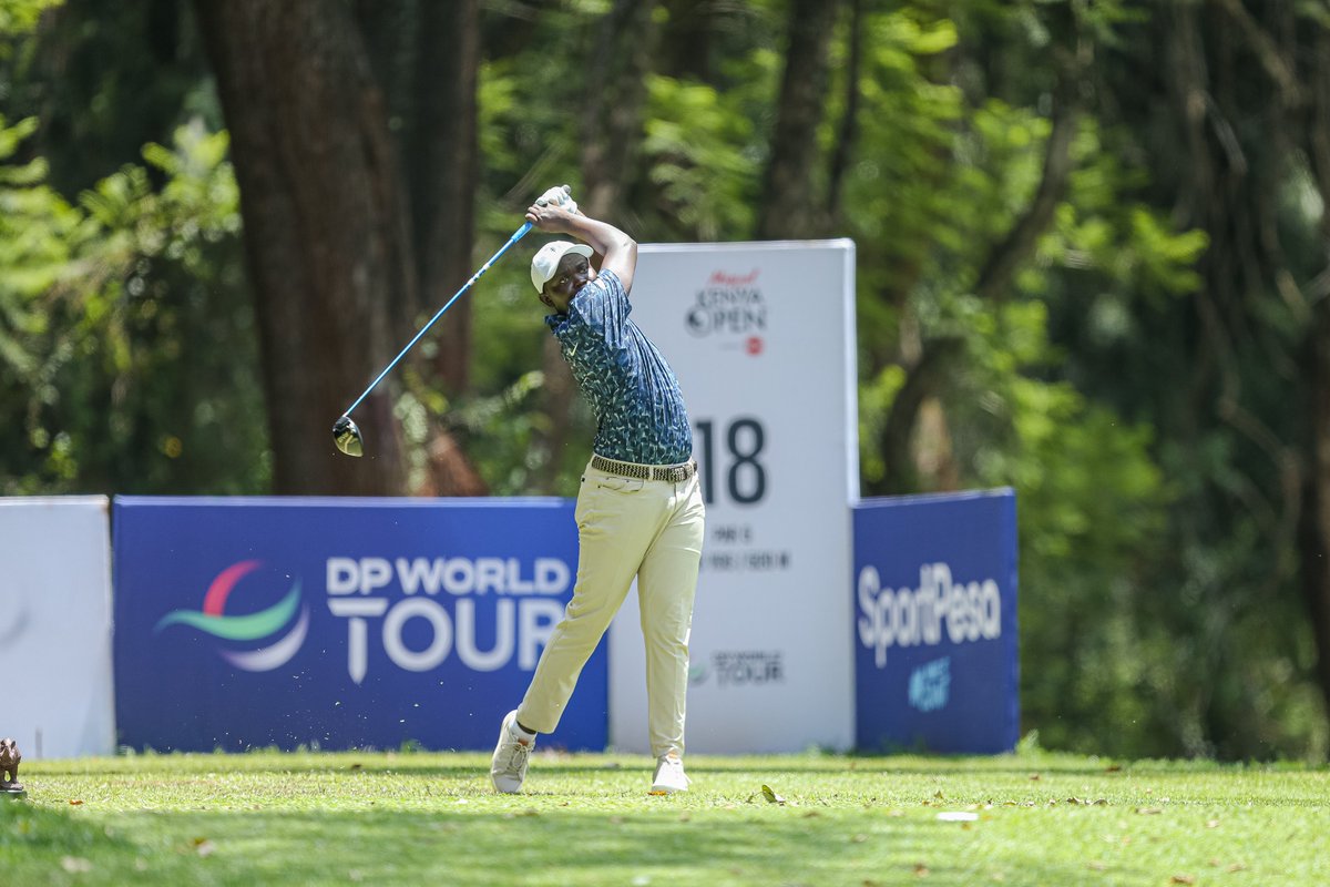 FanakaStudios's tweet image. Day 01 at the Magical Kenya Open ⛳🔥

Fairways crisp, greens pure, and the swings already talking loud. Nairobi understood the assignment. 🇰🇪✨

#MagicalKenyaOpen #MakeItCount