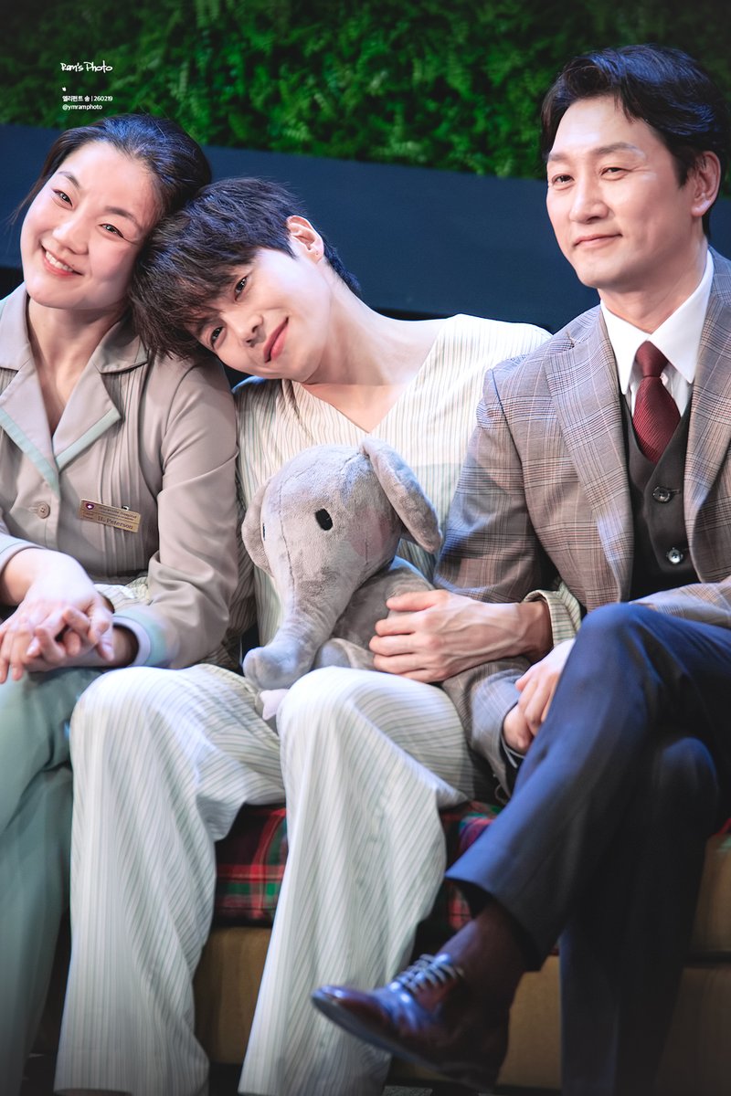 260219 엘리펀트 송 포토타임
#이혜미 피터슨, #박은석 마이클, #이석준 그린버그