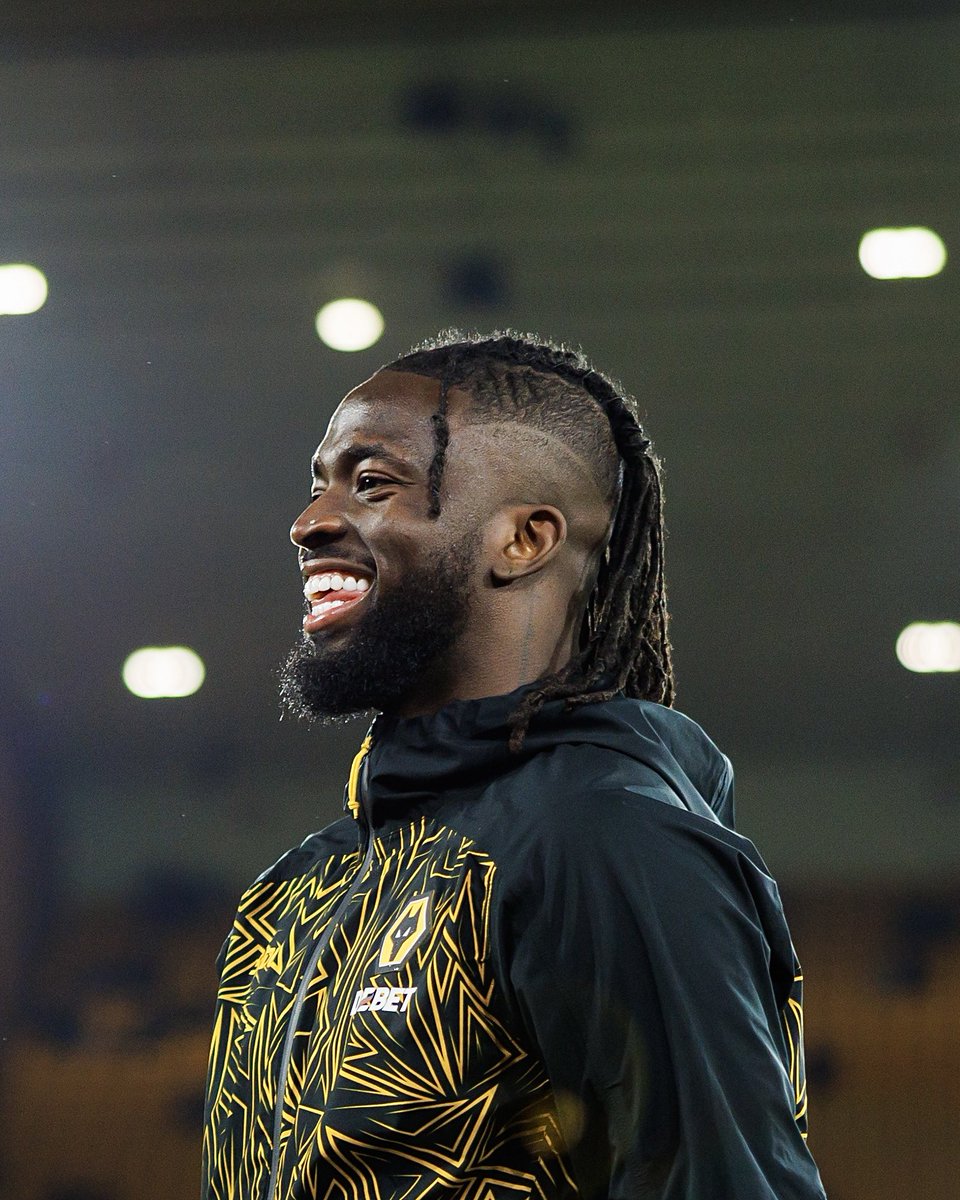 T.e.a.7_ tweet media